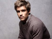 Brenton Thwaites