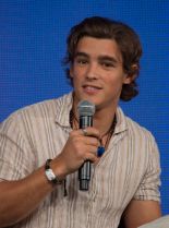 Brenton Thwaites