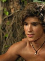 Brenton Thwaites