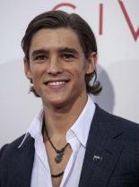 Brenton Thwaites