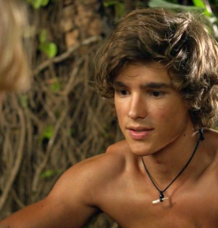 Brenton Thwaites