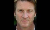 Brett Cullen