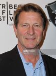 Brett Cullen