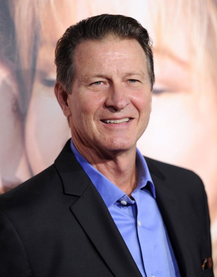 Brett Cullen