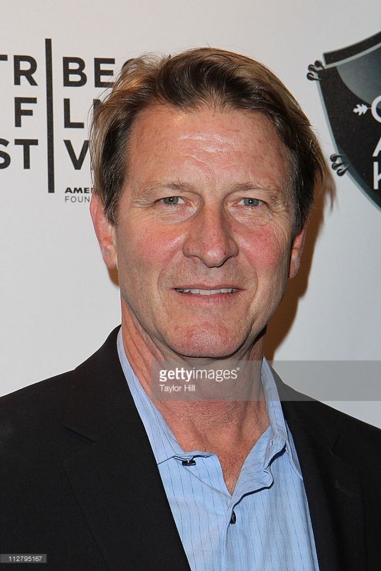 Brett Cullen