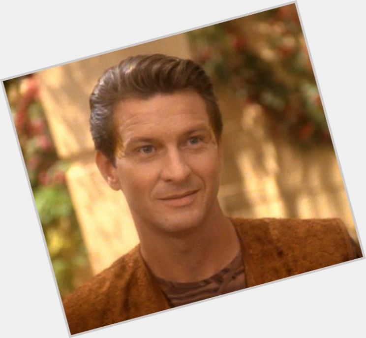 Brett Cullen