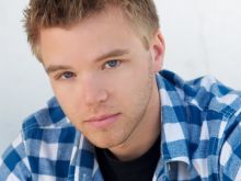 Brett Davern