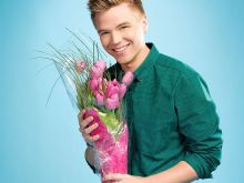 Brett Davern