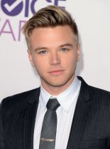 Brett Davern