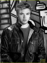 Brett Davern