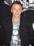 Brett Davern