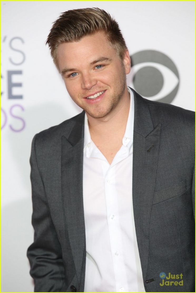 Brett Davern