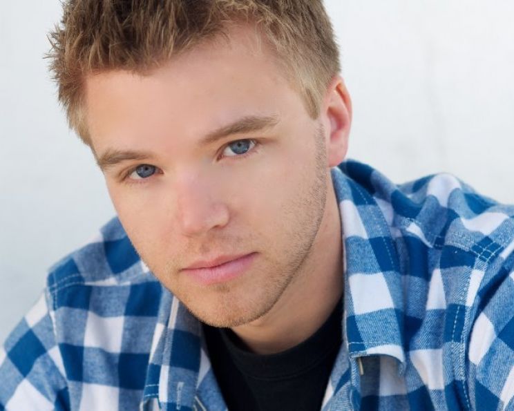 Brett Davern