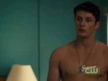 Brett Dier