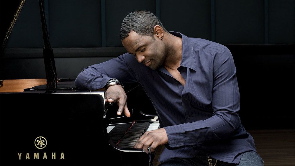 Pictures of Brian McKnight