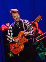 Brian Setzer