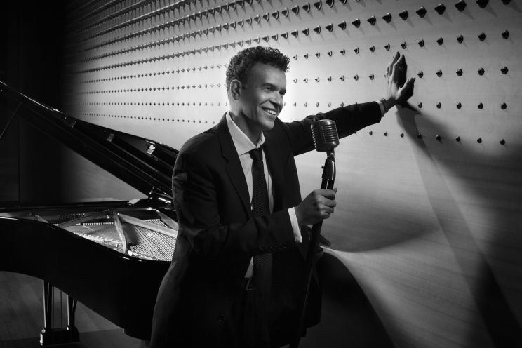 Brian Stokes Mitchell