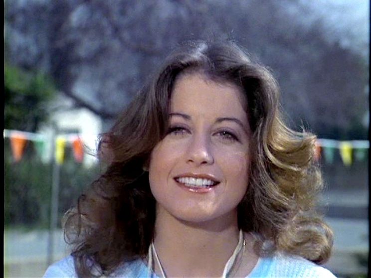 Brianne Leary