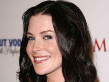 Bridget Regan