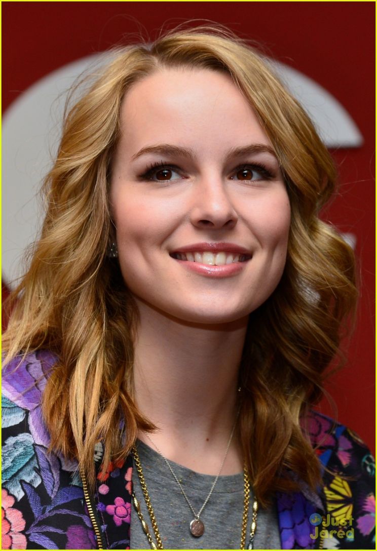 Bridgit Mendler