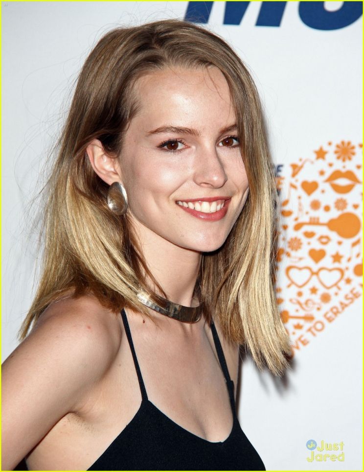 Bridgit Mendler