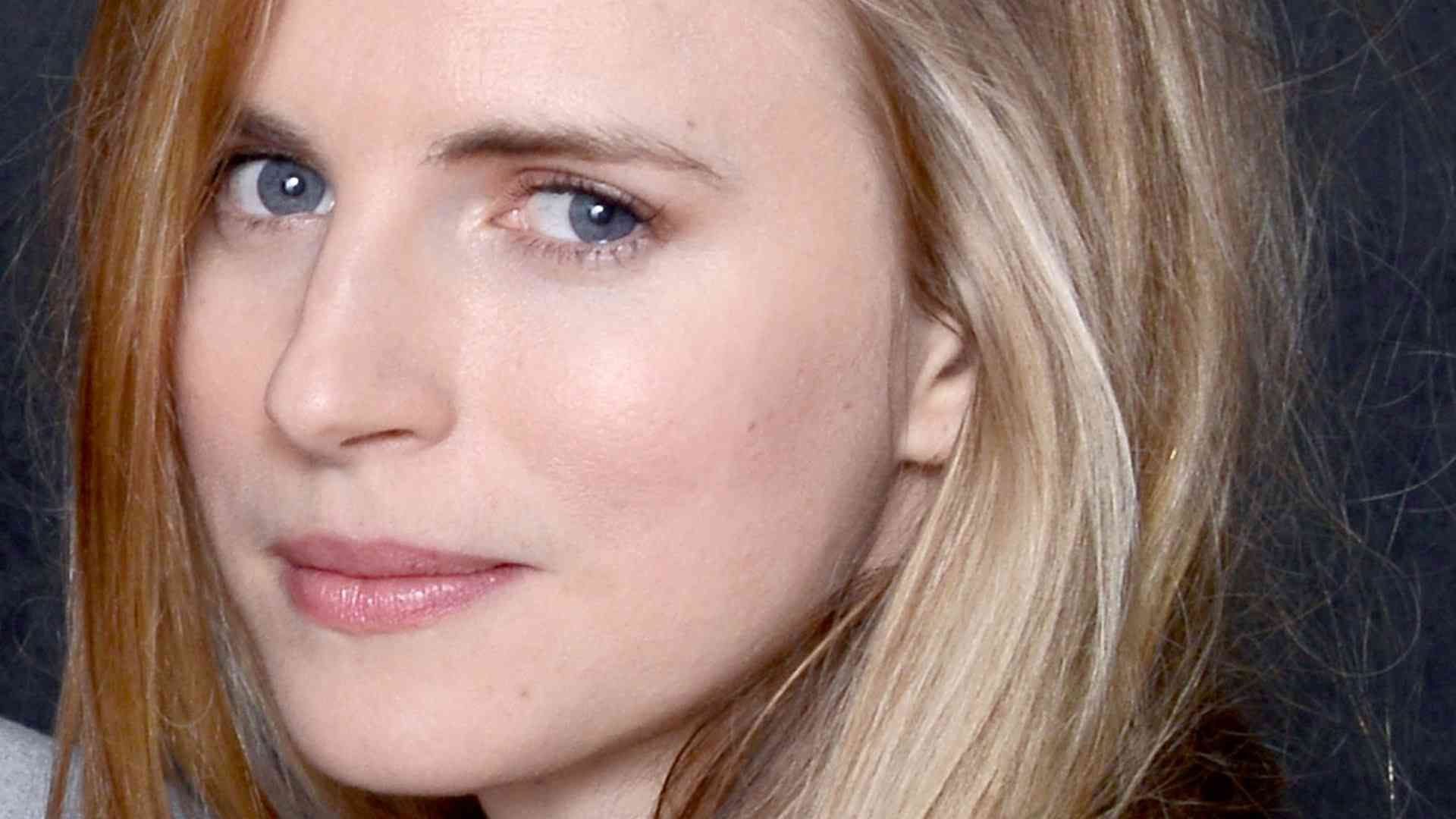 Brit Marling. 