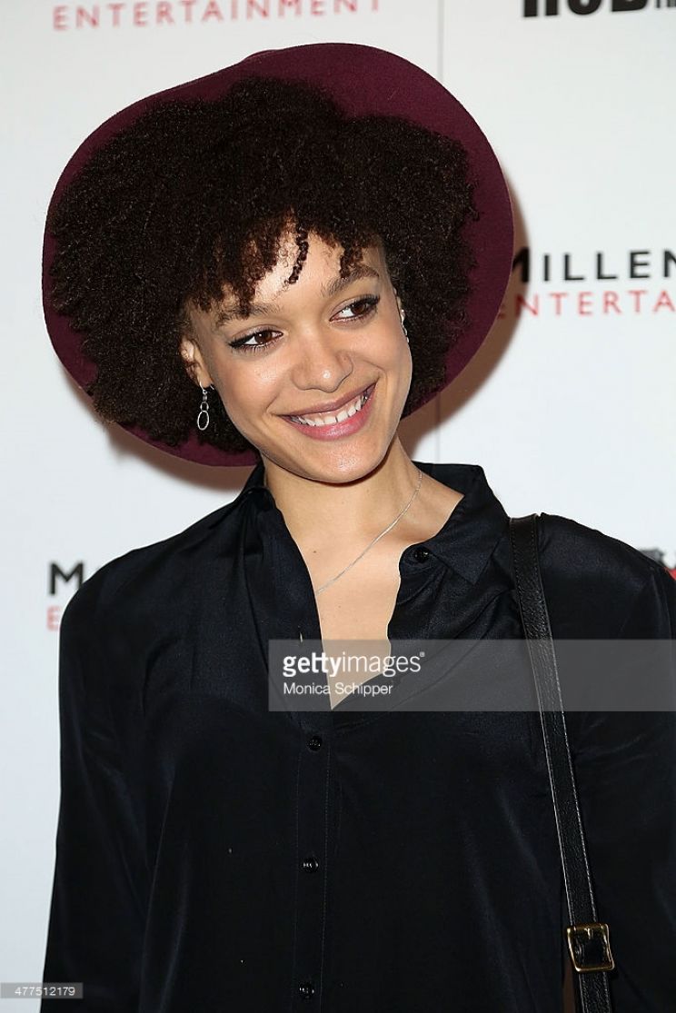 Britne Oldford