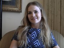 Britt Robertson