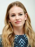 Britt Robertson