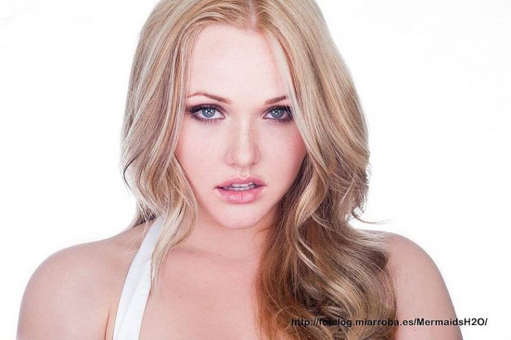 Brooke Nichole Lee