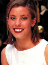 Brooke Satchwell #790679 picture (Portrait Medium)
