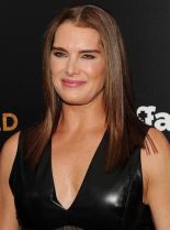 Brooke Shields #44641 picture (Portrait Medium)