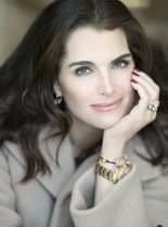 Brooke Shields #44644 picture (Portrait Medium)