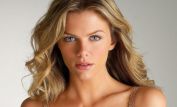 Brooklyn Decker