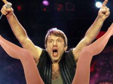 Bruce Dickinson