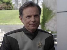 Bruce Greenwood photo