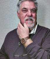 Bruce McGill