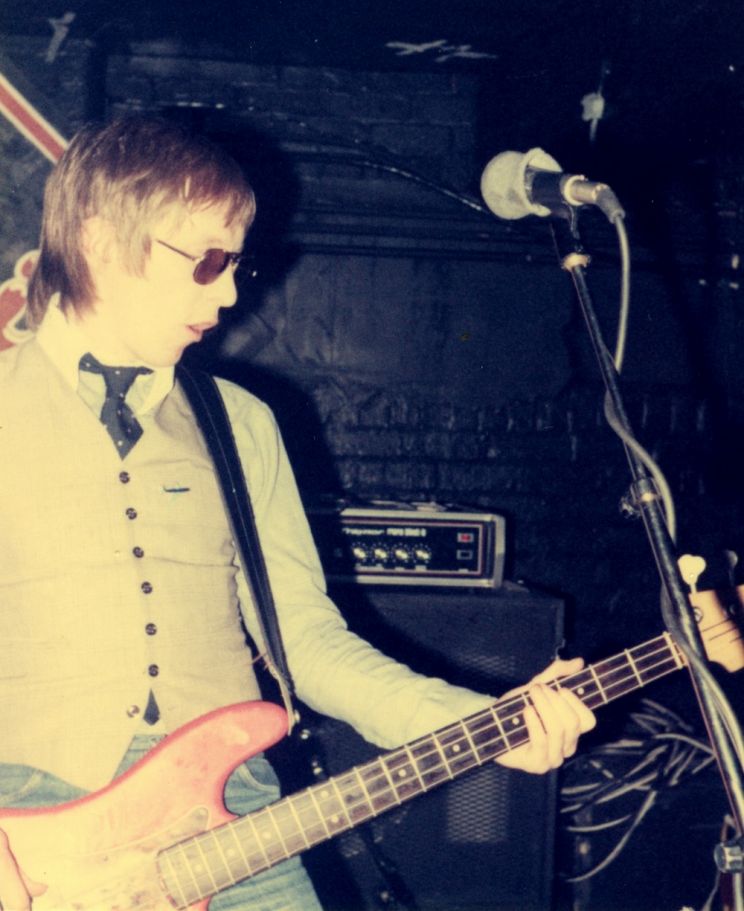 Bruce Thomas