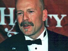 Bruce Willis #15709 picture (Landscape Medium)