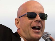 Bruce Willis #15729 picture (Landscape Medium)