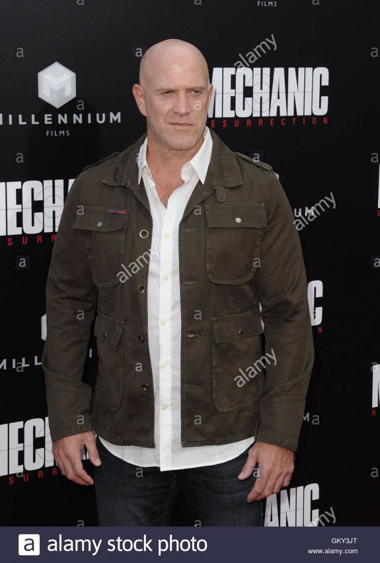 Bruno Gunn
