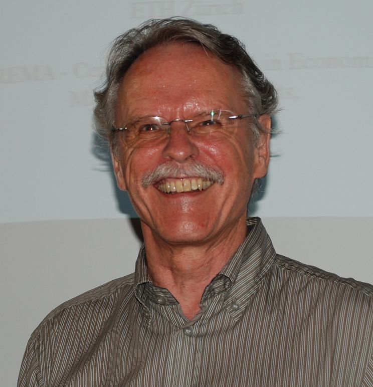 Bruno S.