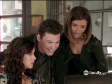 Bryan Dechart photo