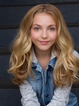 Brynn Rumfallo photo