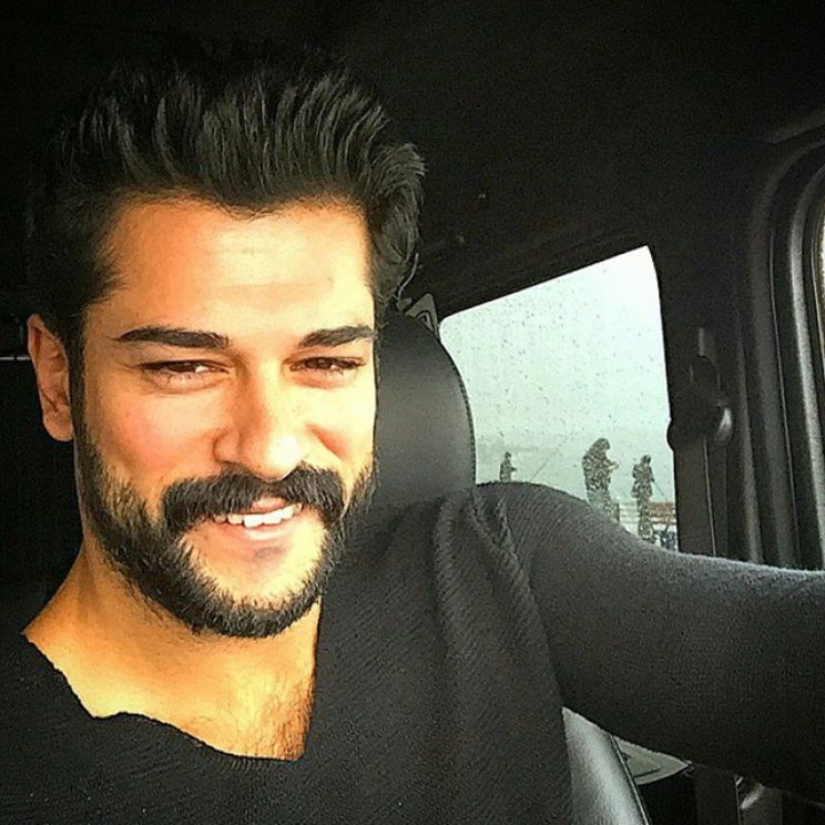 Burak Özçivit