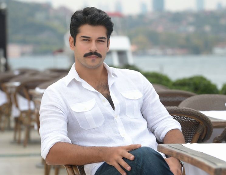 Burak Özçivit