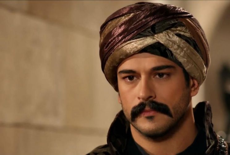 Burak Özçivit