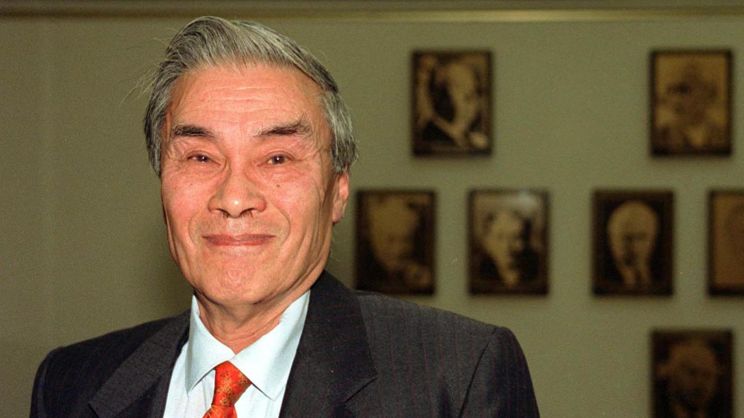 Burt Kwouk