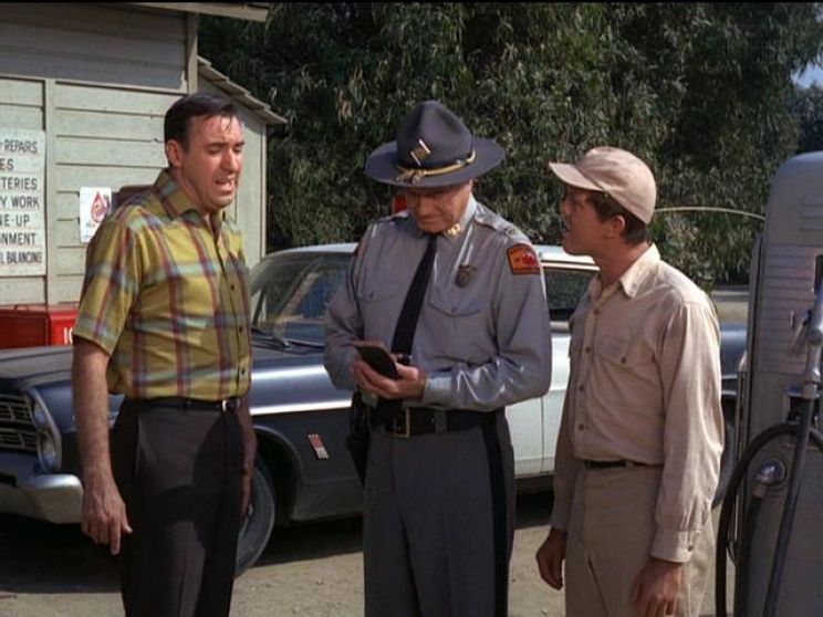 Burt Mustin