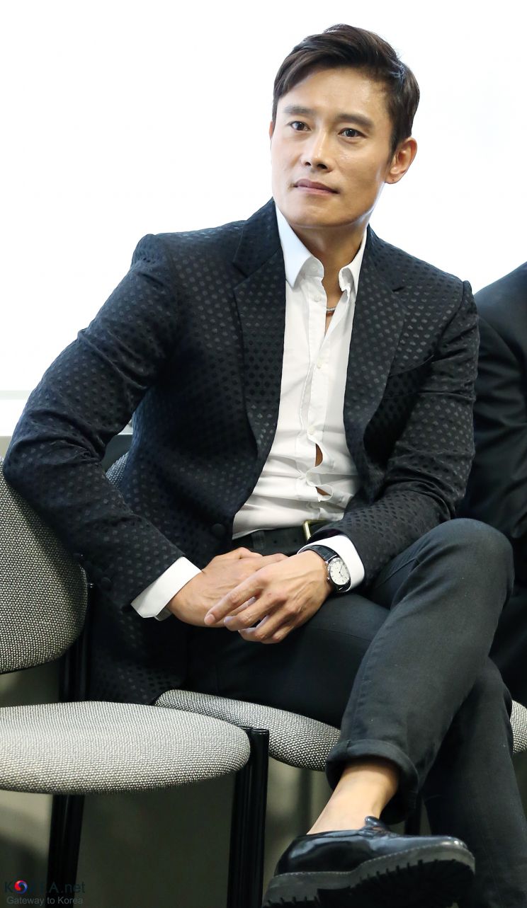 Byung-hun Lee